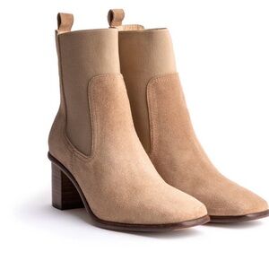 Patina PORTLAND LEATHER Taupe Suede Ankle Booties
